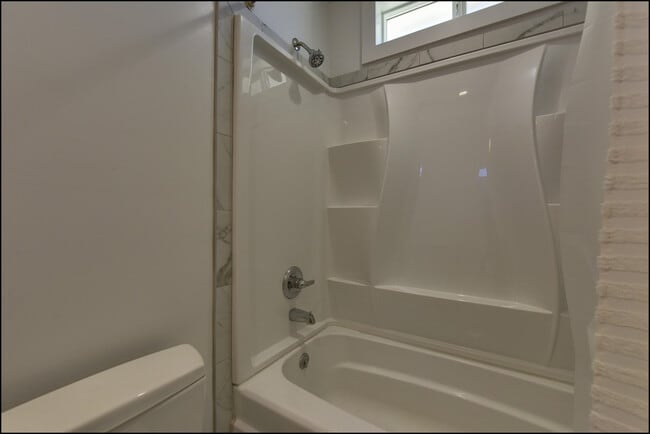 Building Photo - 4326 Manchester Ave