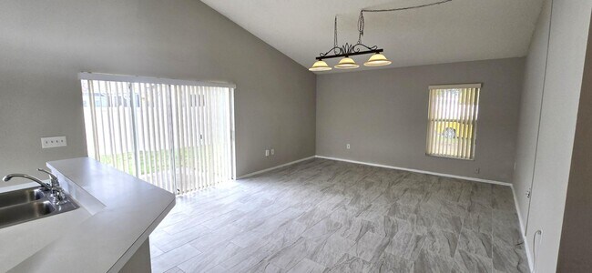 Building Photo - 3122 Audobon Pl