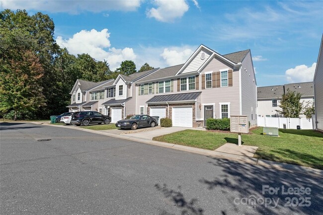Building Photo - 7736 Sweet Fern Way
