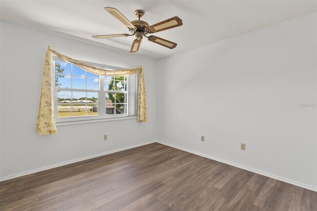 Building Photo - 5628 Linksman Pl