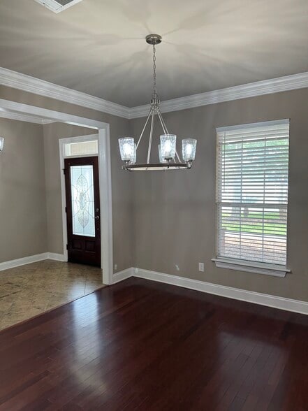 Building Photo - 72697 Diamondhead Dr N