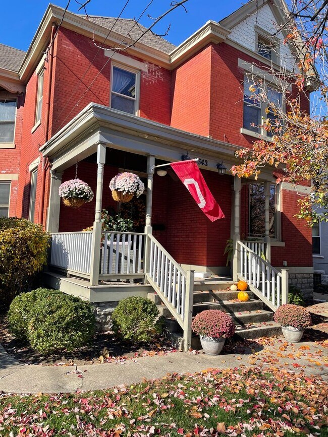 Primary Photo - HYDE PARK SINGLE FAMILY HOME WITH OFF-STRE...
