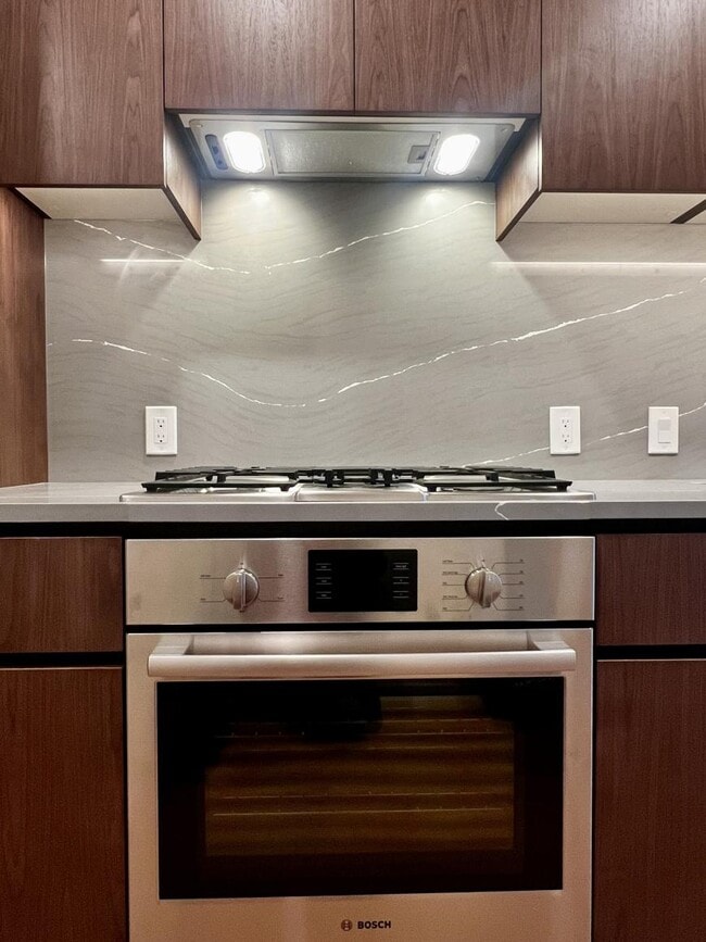 Building Photo - 1 bedroom in Seattle WA 98101