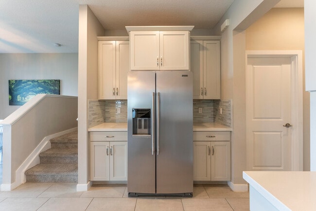 Building Photo - 8709 Corvus Dr