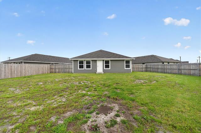 Building Photo - 102 Goel St