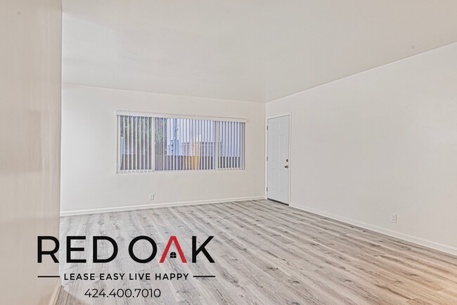 Building Photo - 440 1/2 S Wilton Pl-4