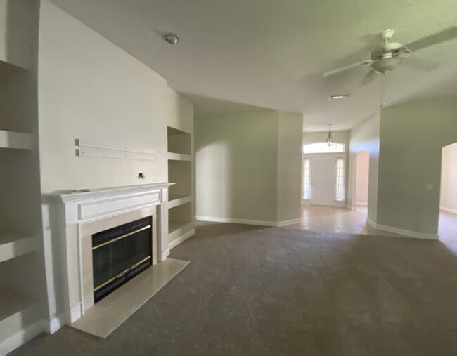 Building Photo - 9533 Maidstone Mill Dr W