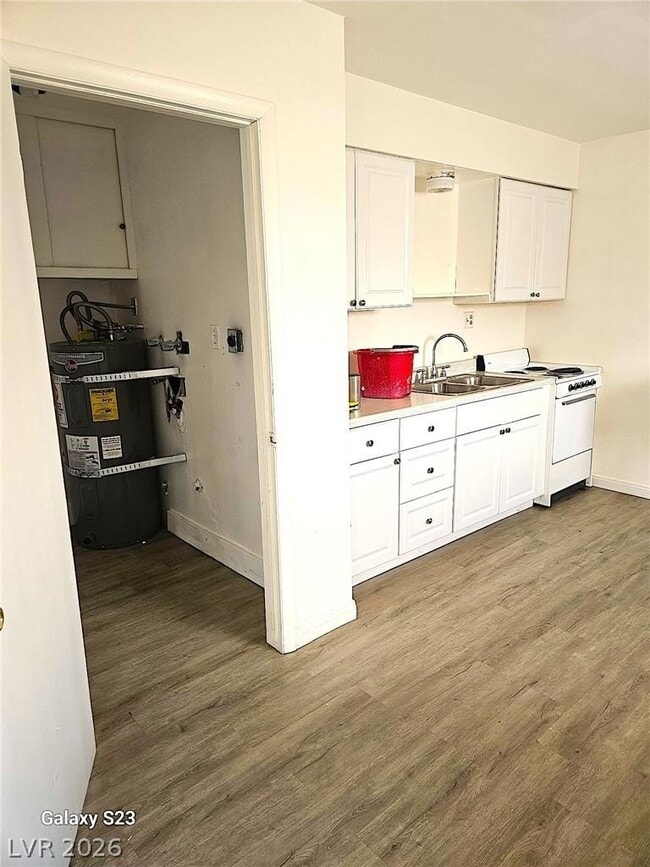 Building Photo - 4361 Laute Dr