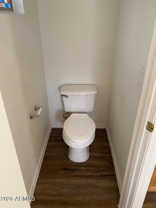 Building Photo - 3901 E San Pedro Ave