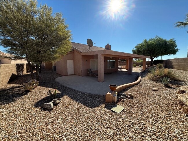 Building Photo - 1164 Golf Club Dr