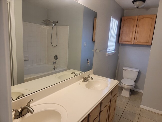 Building Photo - 17054 Applecross Ln