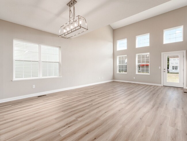 Building Photo - 6972 Turnstone Lp