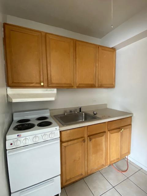 Building Photo - 1 bedroom in Chicago IL 60626
