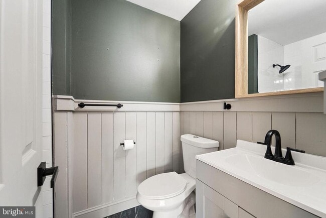 Building Photo - 434 Atlanta Court