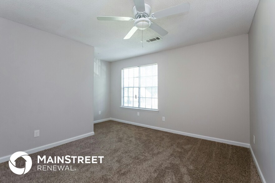 Building Photo - 979 Brandon Hill Way