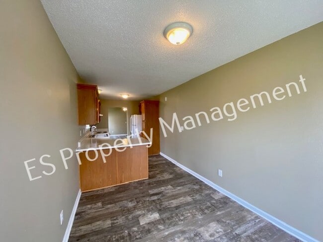 Building Photo - Wonderful 3 Bedroom 2 Bath Ranch Home in Lawrence Township!