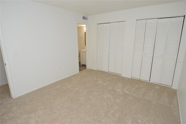 Building Photo - 5006 Moro Manor Dr