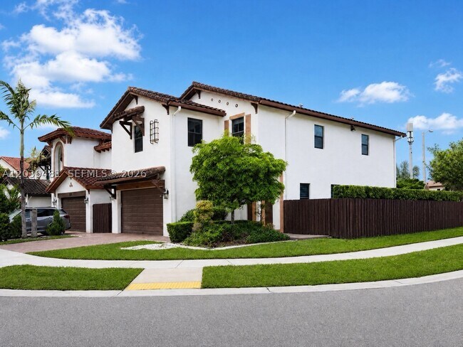 Building Photo - 8605 NW 102nd Ct