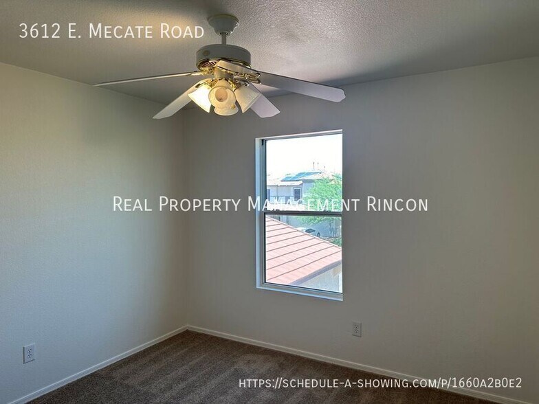 Building Photo - 3612 E Mecate Rd