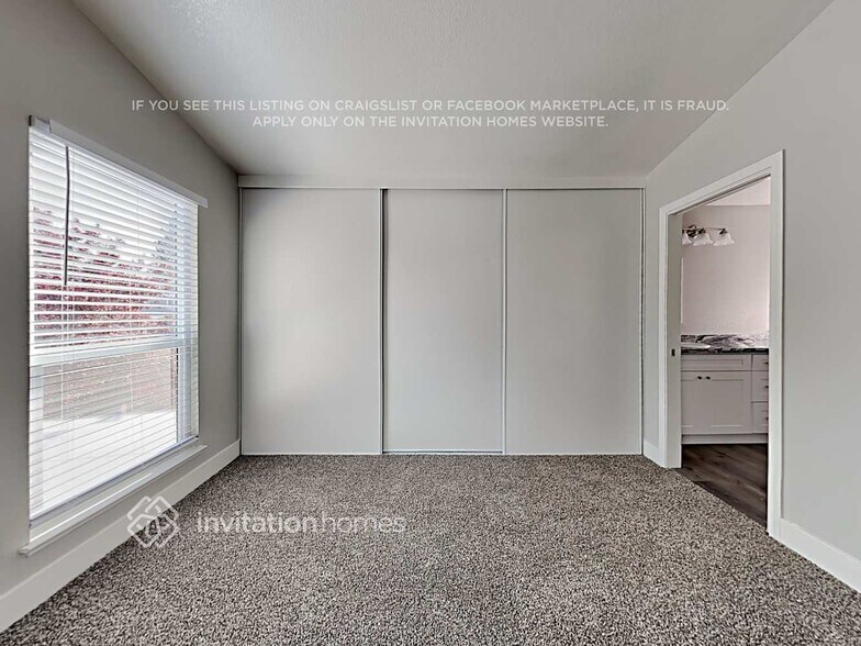 Building Photo - 621 Hovey Way