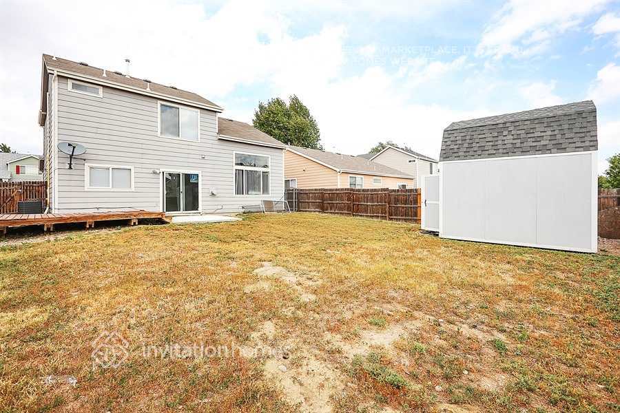 Building Photo - 882 Rancher Dr