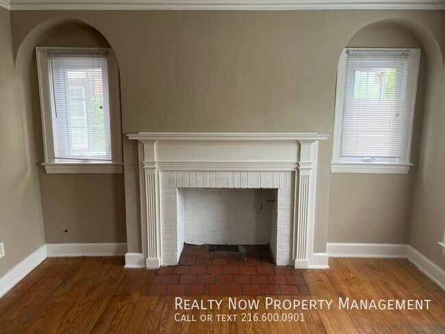 Building Photo - 3638 Glencairn Rd