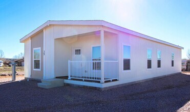 Building Photo - New Manufactured Home in Paudlen