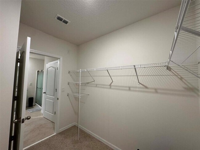 Building Photo - 1640 Spray Terrace