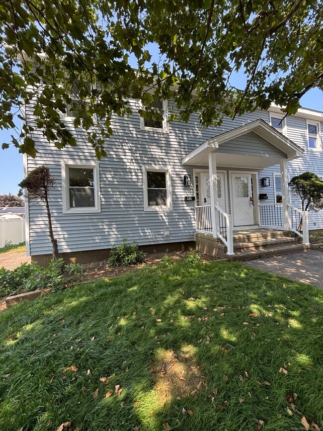 Building Photo - 337 Wiklund Ave