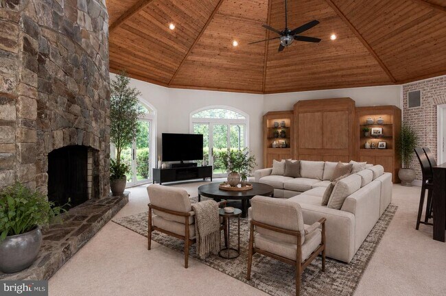 Building Photo - 11501 Skipwith Ln