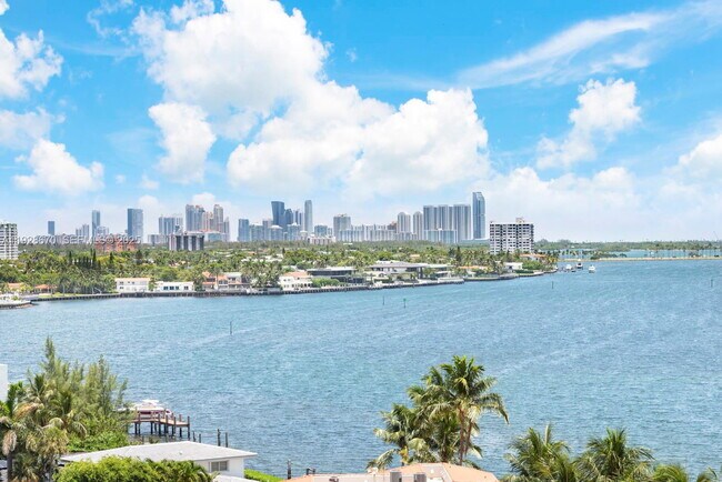 Building Photo - 4000 Towerside Terrace