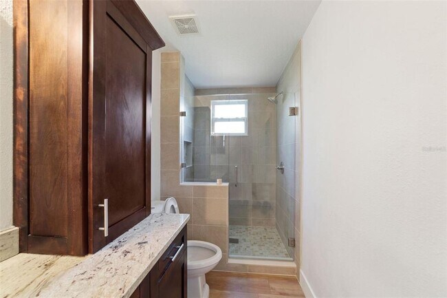 Building Photo - 24407 Rolling View Ct