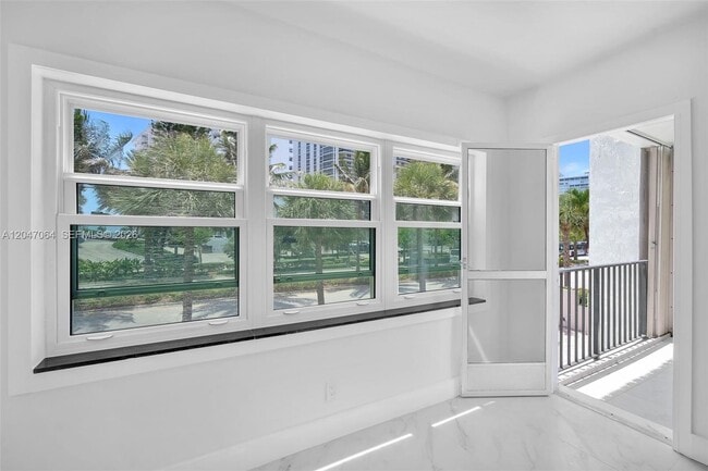 Building Photo - 4143 N Ocean Blvd