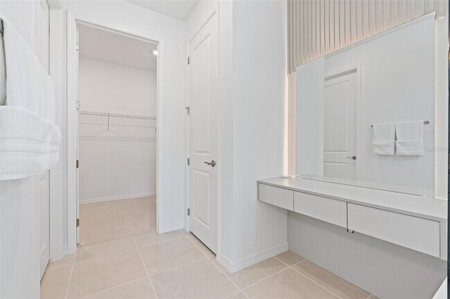 Building Photo - 8105 Fenton St