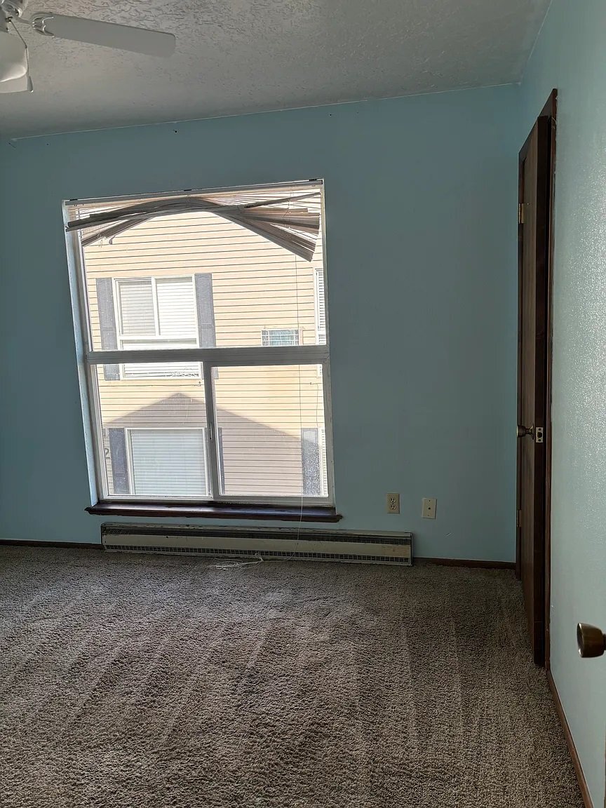Building Photo - 1029 S 200 W