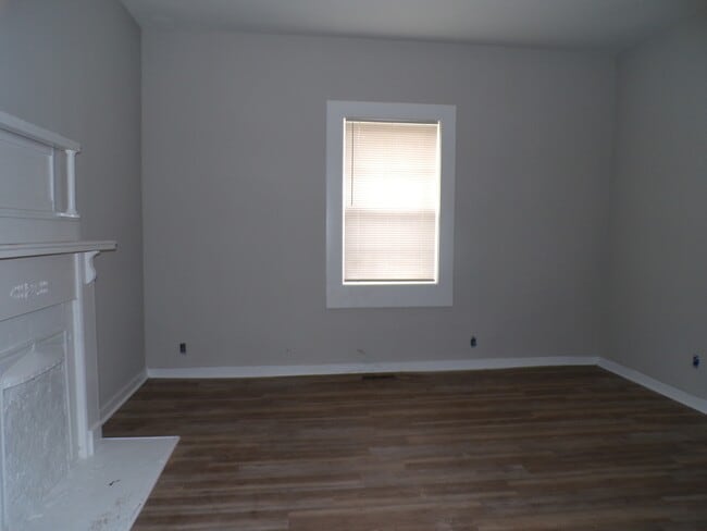 Building Photo - 3314 Avenue C