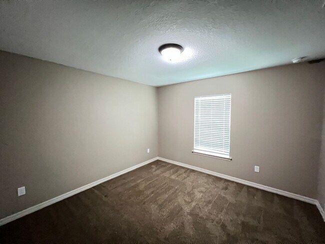 Building Photo - 3 BD/2BA Home in Beautiful Summerfield!!!