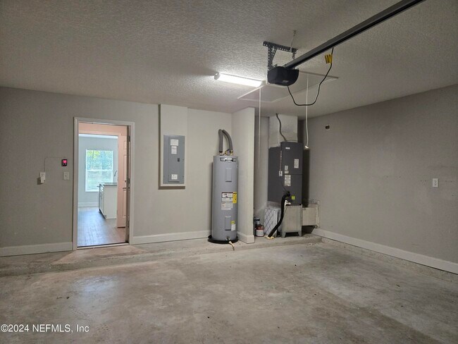 Building Photo - 8516 April St