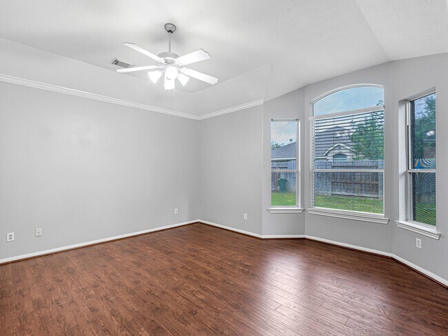 Building Photo - 24526 Blane Dr