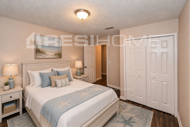 Building Photo - 11810 Cherry Bark Dr W