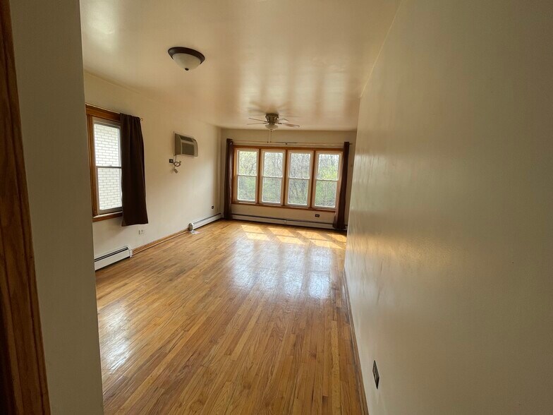 Building Photo - 4205 S Harlem Ave