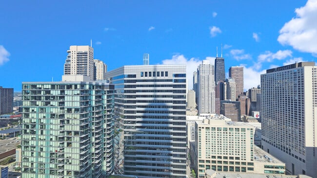 Building Photo - 440 N Wabash Ave