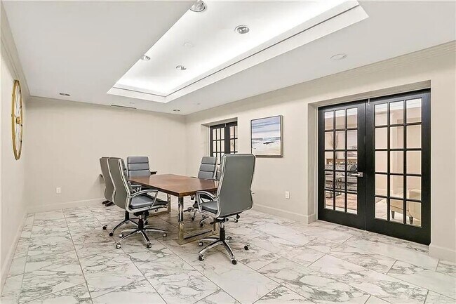 Building Photo - 2870 Pharr Ct S Northwest