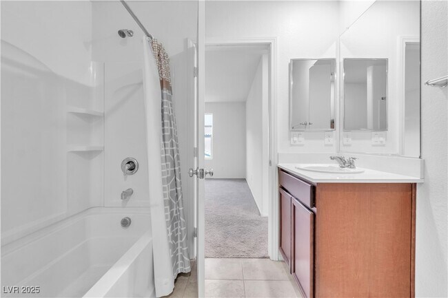 Building Photo - 1145 Belton Lake Ave