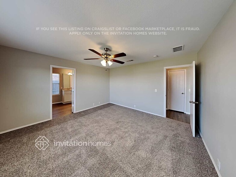 Building Photo - 1813 Desperado Rd