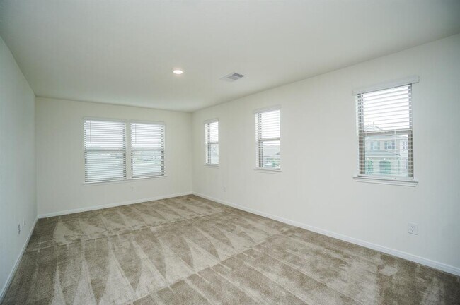 Building Photo - 4615 Sabine Creek Way