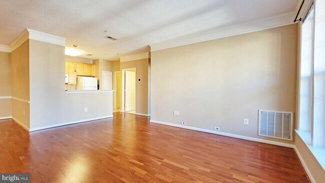 Building Photo - 12185 Abington Hall Pl