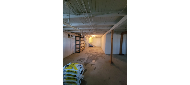 Building Photo - Secluded Country Living