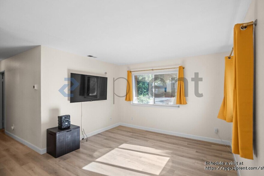 Building Photo - 3641 Clayton Rd