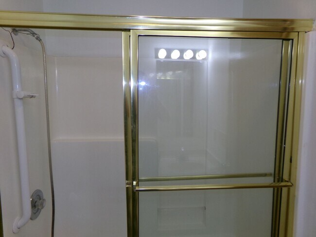 Building Photo - Kernersville Location